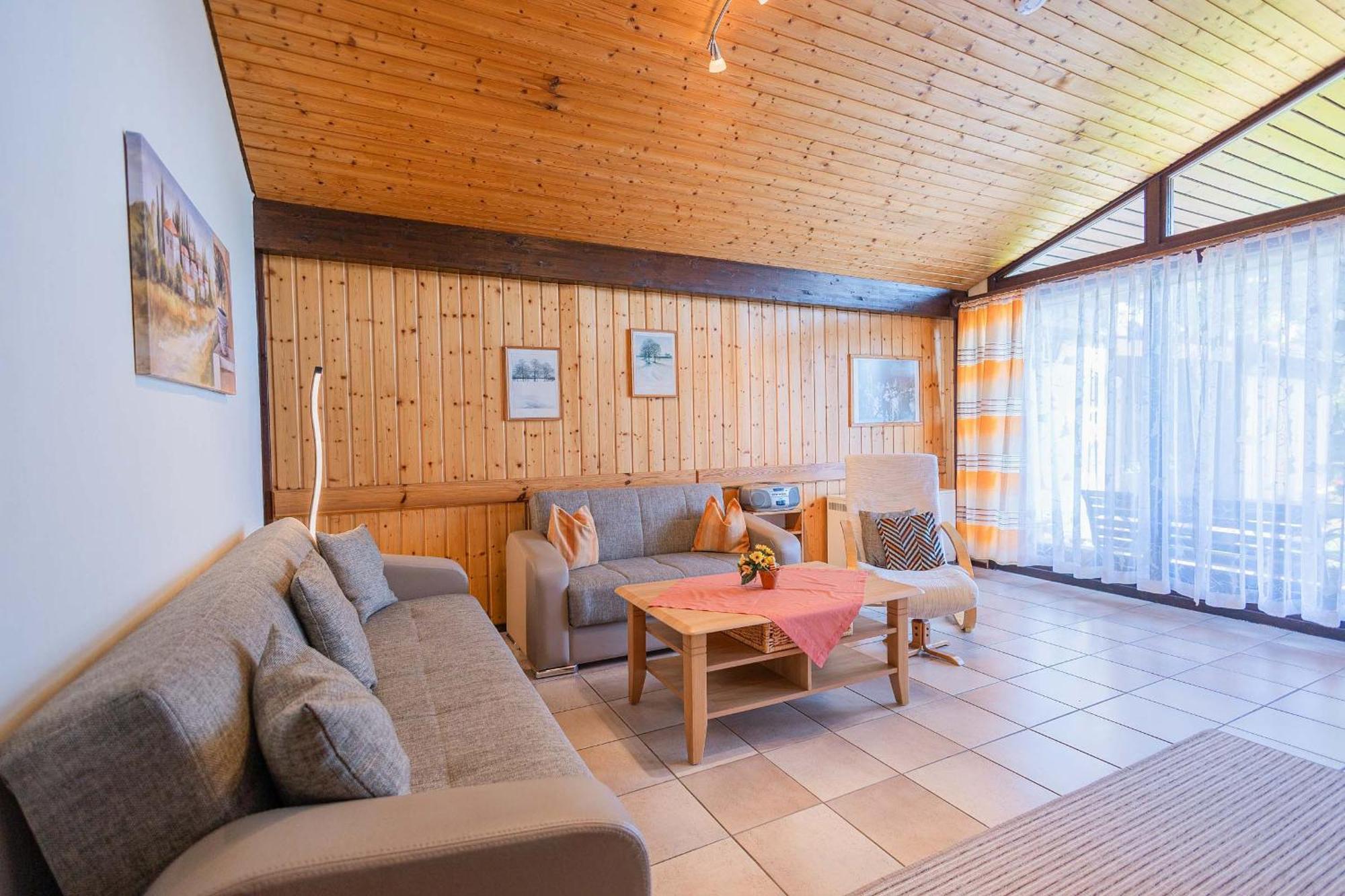 Ferienwohnpark Immenstaad Am Bodensee Satteldachhaus Typ 9 Sd 57 المظهر الخارجي الصورة