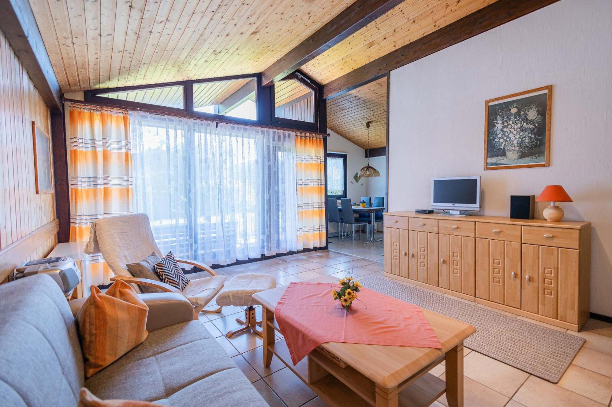 Ferienwohnpark Immenstaad Am Bodensee Satteldachhaus Typ 9 Sd 57 المظهر الخارجي الصورة